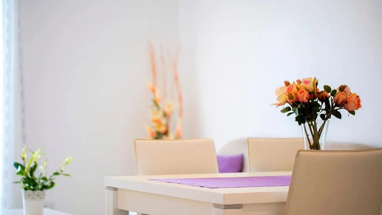 Guest house Apartments And Rooms Camaiore Rovinj